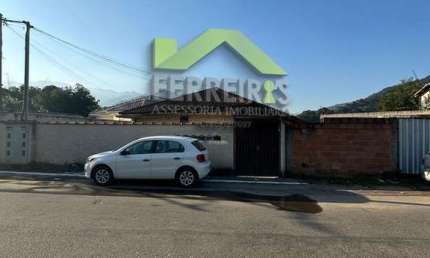 Casa com 2 quartos para alugar na Rua Eneias Rias Frutuoso, Parque Xerém, Duque de Caxias