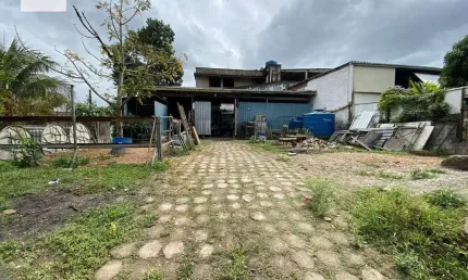 Terreno à venda na Rua Tolstoi, Parque Paulista, Duque de Caxias