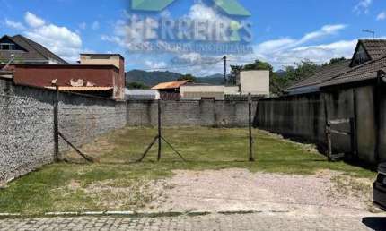 Terreno à venda na Rua Vinte e Sete de Novembro, Vila Santa Alice, Duque de Caxias