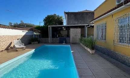 Linda casa em Jardim Olimpo com piscina financiada pelo banco