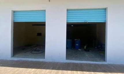 Casa comercial para alugar na Avenida Marechal Osório, Taquara, Duque de Caxias