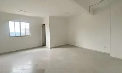 Casa comercial para alugar na Avenida Automóvel Clube, Santa Cruz da Serra, Duque de Caxias