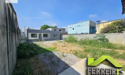 Casa ampla em chácara arcampo com quintal e 2 quartos.