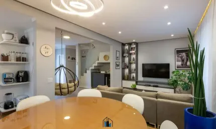 Casa Condomínio Paulistano com 4 Dormitórios, 1 Suítes,  3 vagas, 126 m²