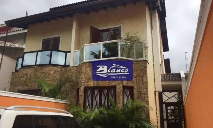 Sobrado com 3 dormitórios à venda, 150 m² por R$ 900.000,00 - Parque Renato Maia - Guarulhos/SP
