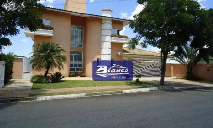 Vende Magnifica Residência com 420m² no  Shambala 1 em Atibaia SP