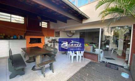 Casa com 3 quartos à venda na Rua Dona Olga, 32, Vila Augusta, Guarulhos