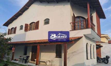 Amplo Sobrado - Excelente Localização - Vila Galvão - 05 dorms e 8 vagas
