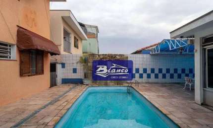 Casa com Piscina na Vila rosália 425m² sendo 3 suítes