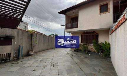 Sobrado Comercial - grande visibilidade - Junto Prefeitura