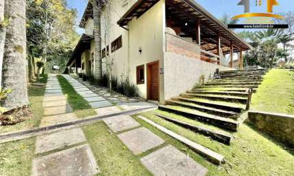 Casa à venda na Fazendinha em Carapicuíba - SP | Batelli Imóveis