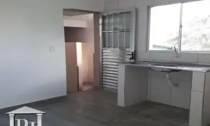 Casa com 1 quarto para alugar na Rua Maria Nazaré do Espírito Santo, 7 A - casa, Padroeira, Osasco