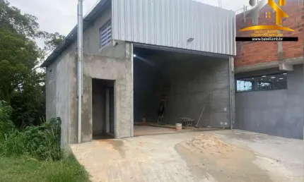 Sala comercial para alugar na Estrada dos Pereiras, 323, Água Espraiada (Caucaia do Alto), Cotia