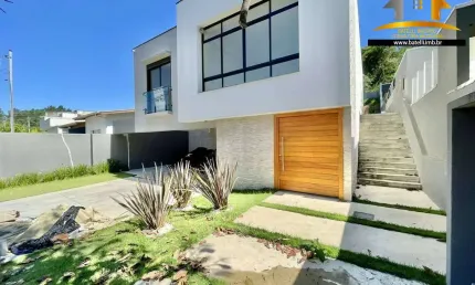 Casa à venda no condomínio Lago do Sol em Cotia - SP | Batelli Imóveis