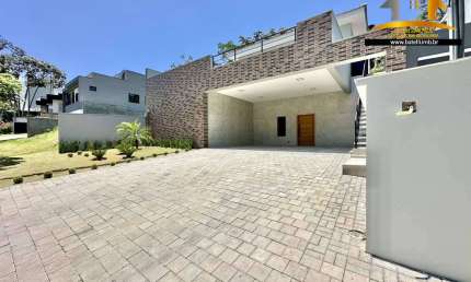 Casa à venda no condomínio Reserva do Vianna | Batelli Imóveis