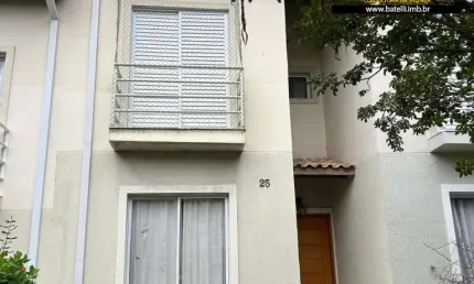 Casa com 2 quartos para alugar na Estrada Pedreira Eldorado, 150, Granja Viana, Cotia