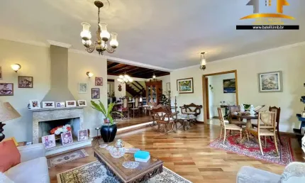 Casa com 4 quartos à venda na Rua das Camélias, 3333, Granja Viana, Carapicuíba