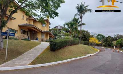 Belíssimo Imóvel de Alto Padrão - Residencial 08 em Alphaville | Batelli Imóveis
