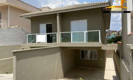 Novíssimo Sobrado no Condomínio Residencial Vila D'Este em Cotia | Batelli Imóveis