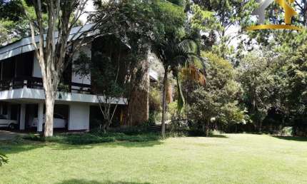 Magnifica Propriedade - Casa - Granja Vianna | Batelli Imóveis