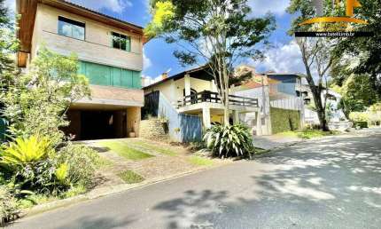 Casa no condomínio Jardim das Flores, em Cotia - SP | Batelli Imóveis