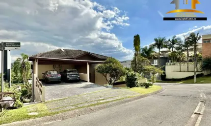 Casa à venda no condomínio Golf Village em Carapicuíba - SP | Batelli Imóveis