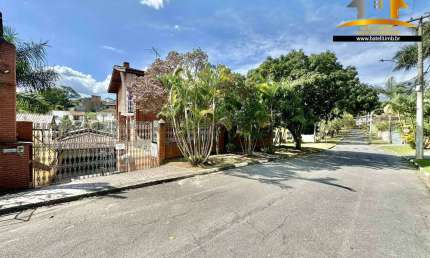 Casa para venda e locação no condomínio Parque Dom Henrique II em Cotia - SP | Batelli Imóveis