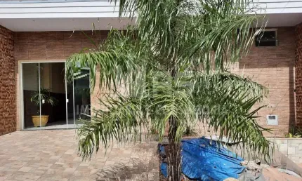 Casa com 2 quartos à venda no Jardim América, Marília 