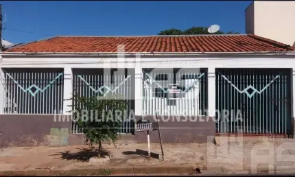 Casa com 3 quartos à venda no Palmital, Marília 