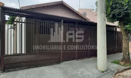 Casa com 2 quartos à venda no Jardim América, Marília  por R$ 195.000