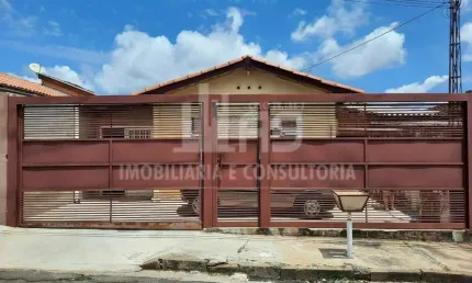 Casa com 2 quartos à venda no Núcleo Habitacional Costa e Silva, Marília 