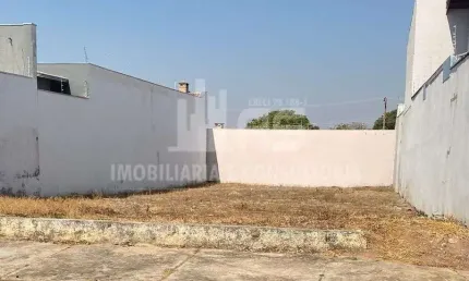Terreno à venda no Jardim São Domingos, Marília 