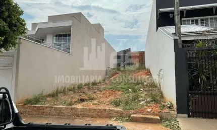 Terreno à venda no bairro Villa D'Itália - Marília/SP