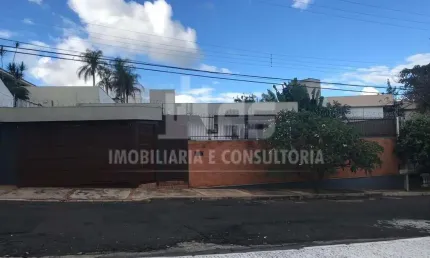Casa à venda no bairro Senador Salgado Filho - Marília/SP