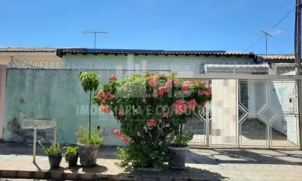 Casa com 2 quartos à venda no Jardim Nacional, Marília 