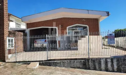 Casa com 3 quartos à venda no Marília, Marília 