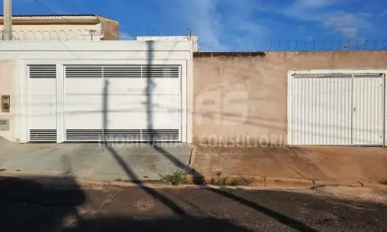 Casa com 3 quartos à venda no Jardim Cavallari, Marília 