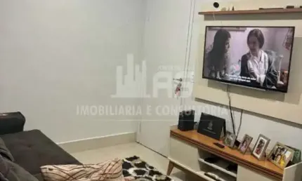 Apartamento no Jardim California com 2 Quartos e 1 Banheiro.
