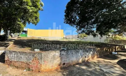 Terreno à venda no bairro Jardim Marília - Marília/SP