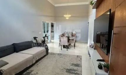 Casa à venda no bairro jardim maria martha - marília/sp
