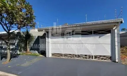 Casa para locação com 3 quartos sendo 1 suíte no jardim nazareth
