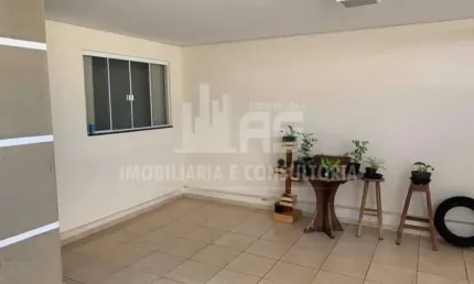 Casa a venda com 2 quartos sendo 1 suíte no palmital