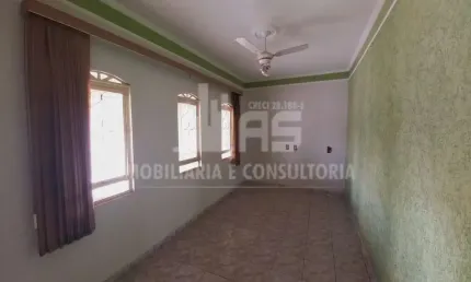 Casa a venda com 3 quartos sendo 1 suíte no jardim monte castelo