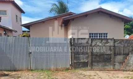 Casa com 2 quartos à venda no Labienópolis, Garça 