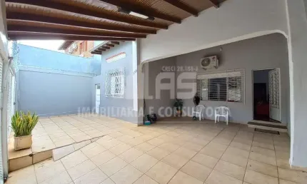 Casa com 3 quartos à venda no Marília, Marília 
