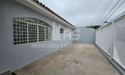 Casa à venda contendo 3 quartos sendo 1 suite no rodolfo da silve costa.