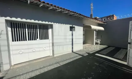 Casa para alugar no bairro alto cafezal - marília/sp, centro