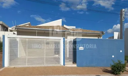 Casa a venda com 3 suítes no parque das esmeraldas ii