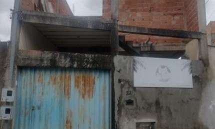 Casa com 2 quartos à venda na Rua da Divisa, Conjunto Habitacional Celso Alves Pedrosa, Betim