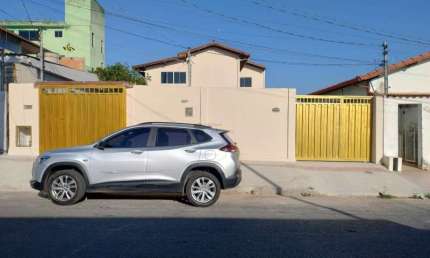 EXCELENTE CASA GEMINADA DE 04 QUARTOS EM A“TIMA LOCALIZAA‡AƒO DO BAIRRO NITEROI EM BETIM